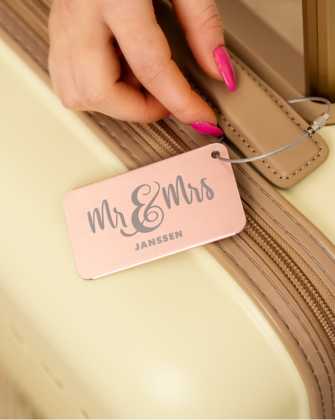 Roze kofferlabel voor man en vrouw