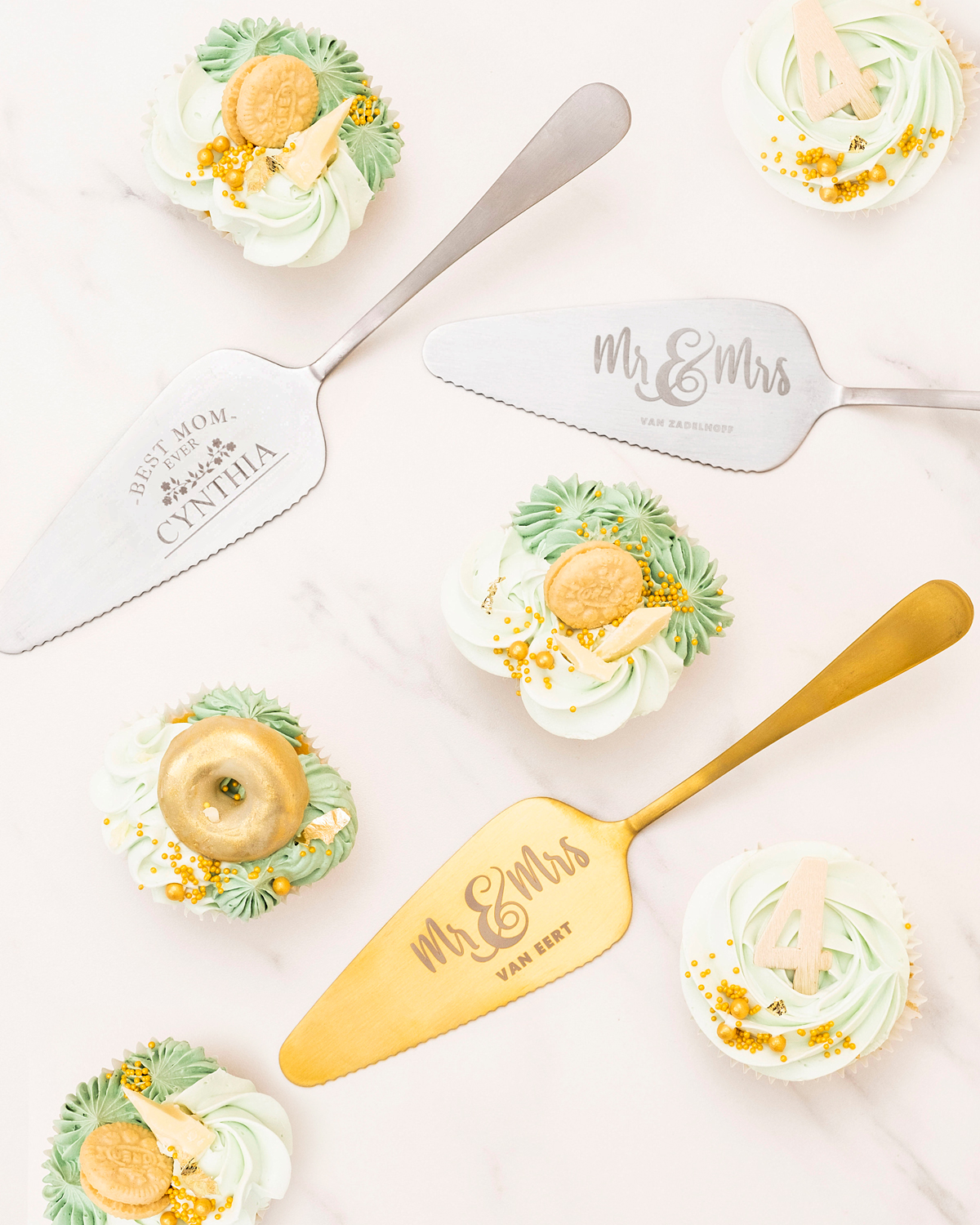 Gepersonaliseerde taartscheppen met cupcakes