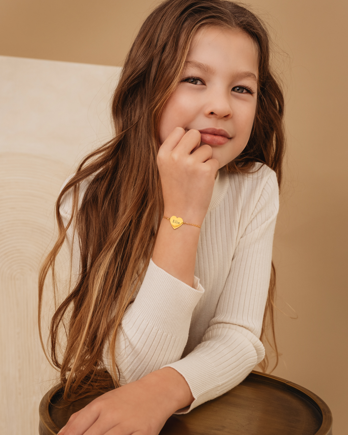 Graveerbare kids love armbandje met  hartje in de kleur goud