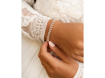 Armband voor de bruid met steentjes rose verguld