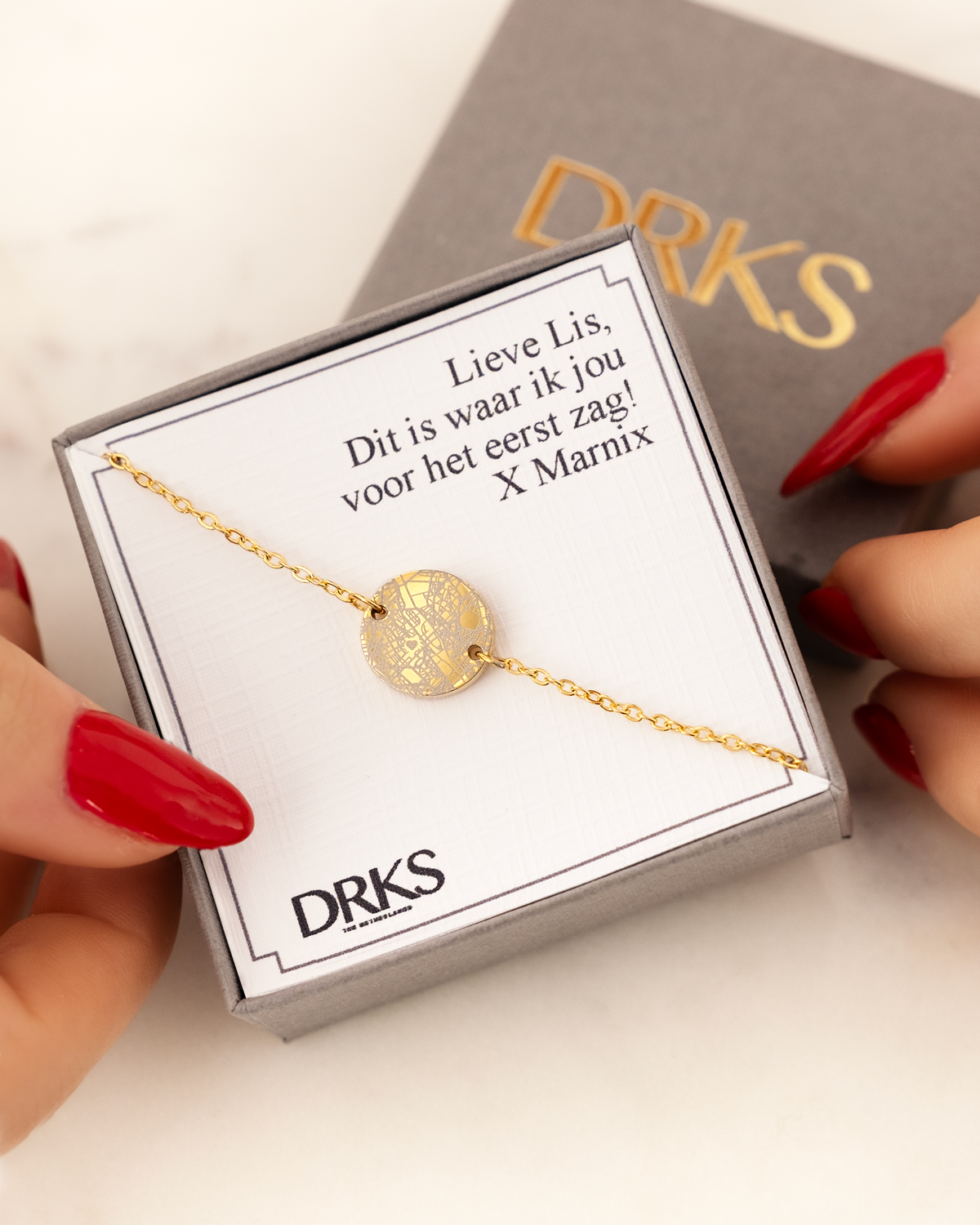 Vind gouden damesarmband in Armbanden op Vind gouden damesarmband in Armbanden op