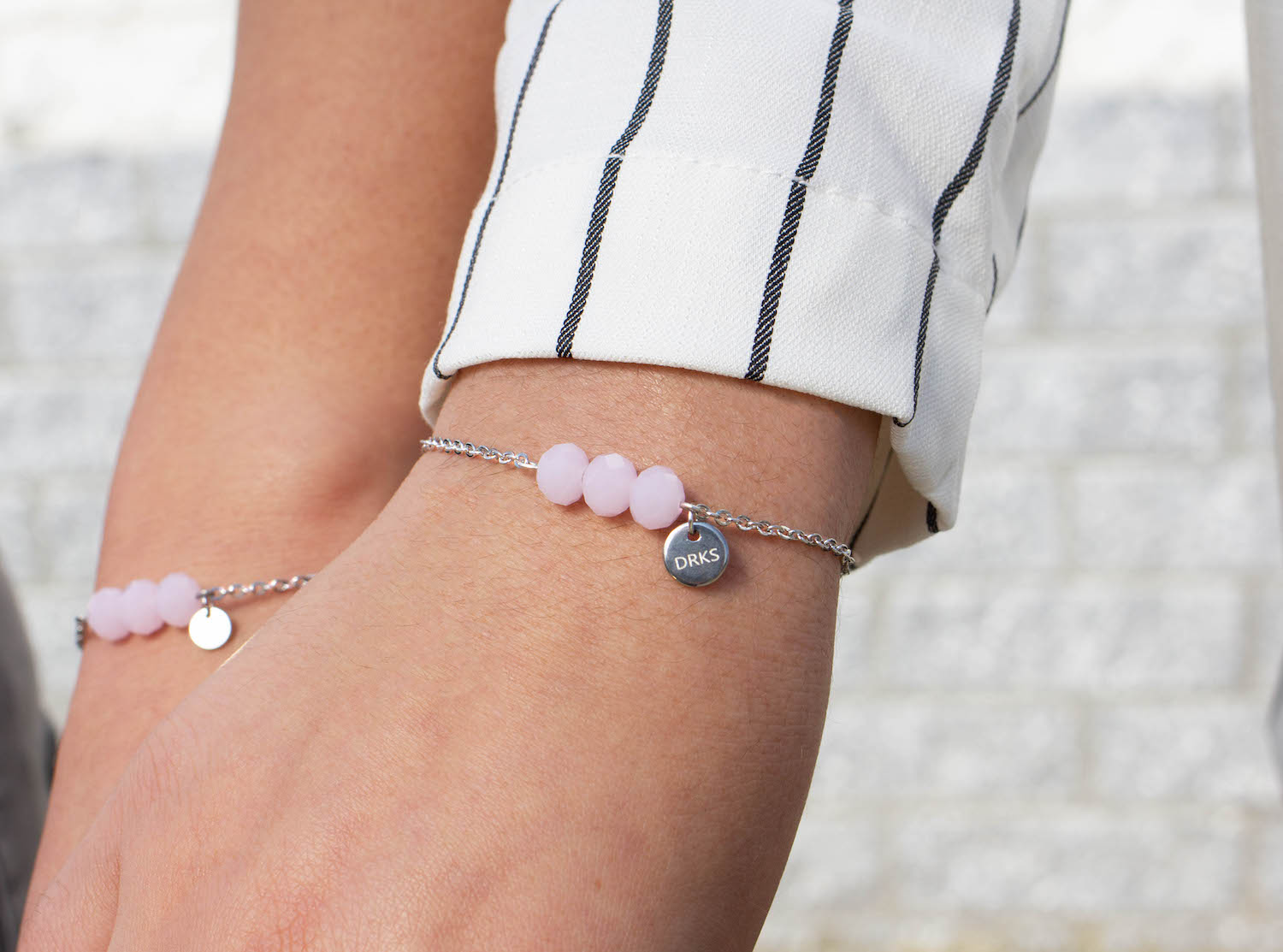 Moeder & dochter armbanden met roze kraaltjes