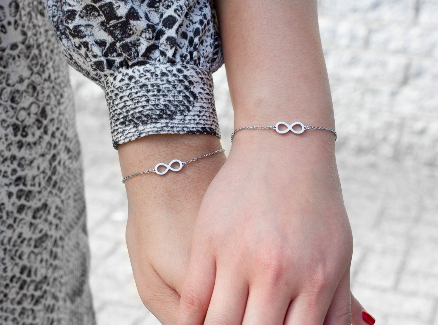 Zware vrachtwagen kroeg Een goede vriend Infinity armband zilver | Infinity sieraden stainless steel | drks.nl