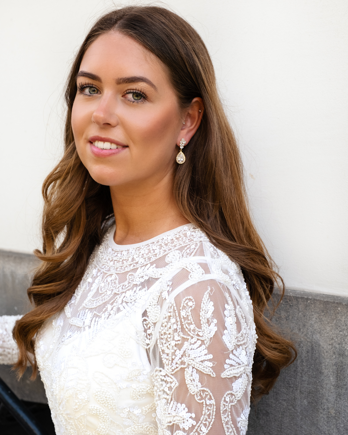 gouden oorbellen knopjes met steentjes