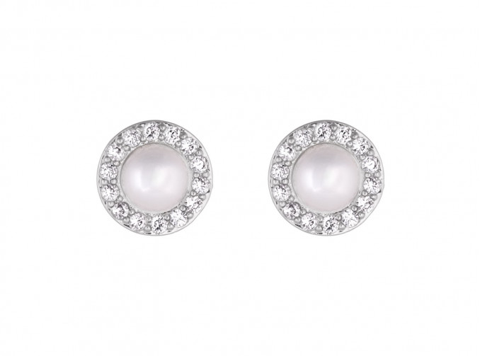 Daily Pearl Studs