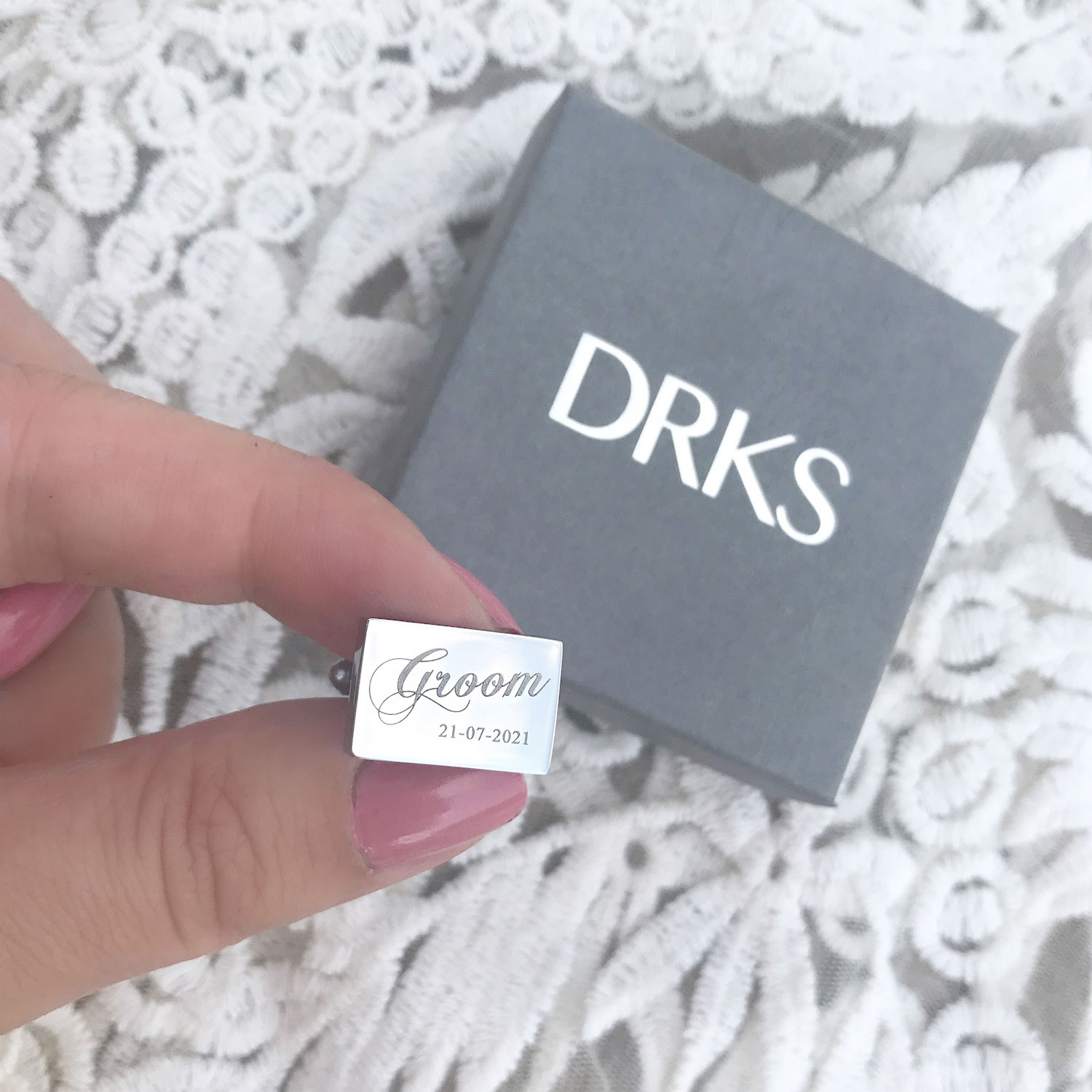 Nieuw Manchetknopen Met Datum Groom Zilver | DRKS Accessoires GK-55