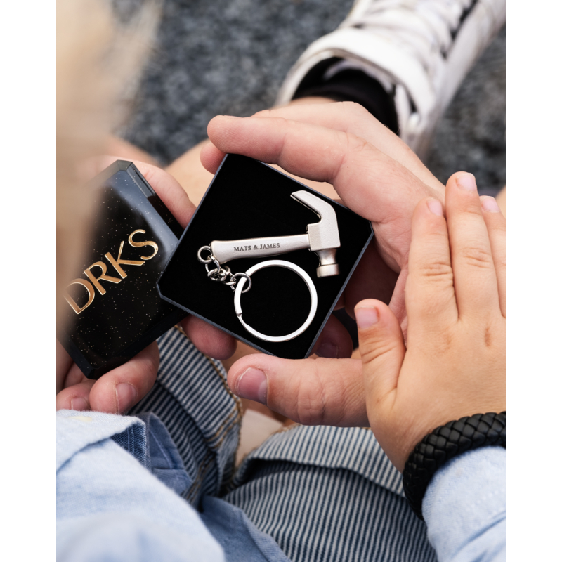 Graveerbare sleutelhanger hamer