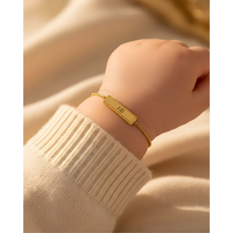 Baby armband graveerbare bar goudkleurig