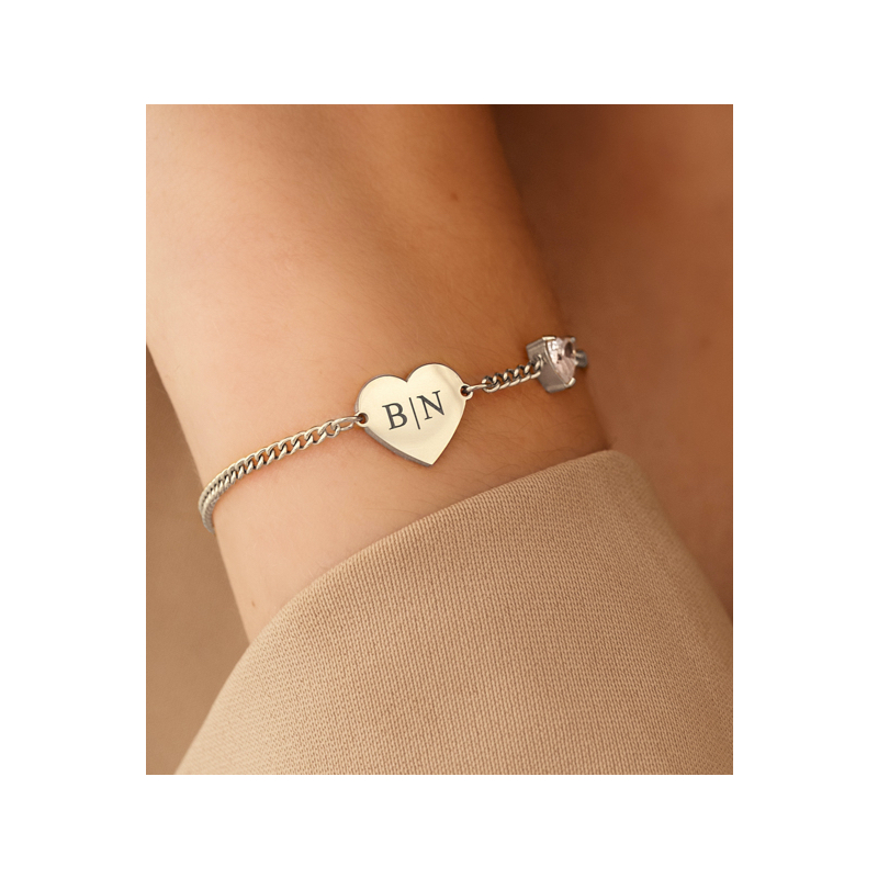 Graveerbare love armband met steentje