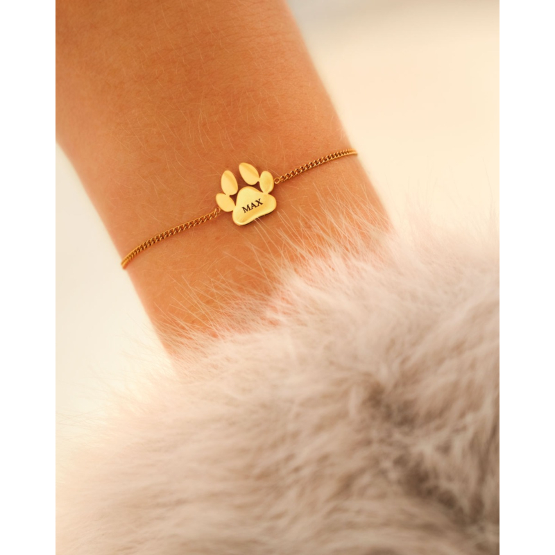 Graveerbare hondenpoot armband goudkleurig