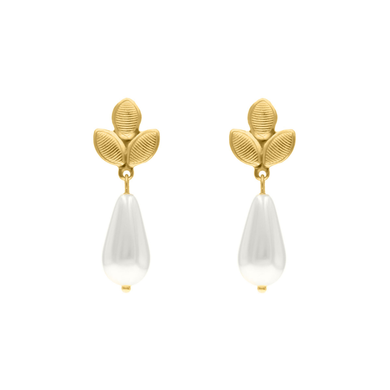 Gouden oorbellen met parels