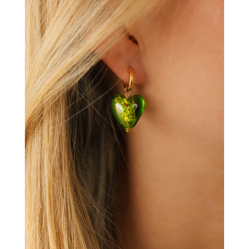 Oorbellen hartje groen goudkleurig