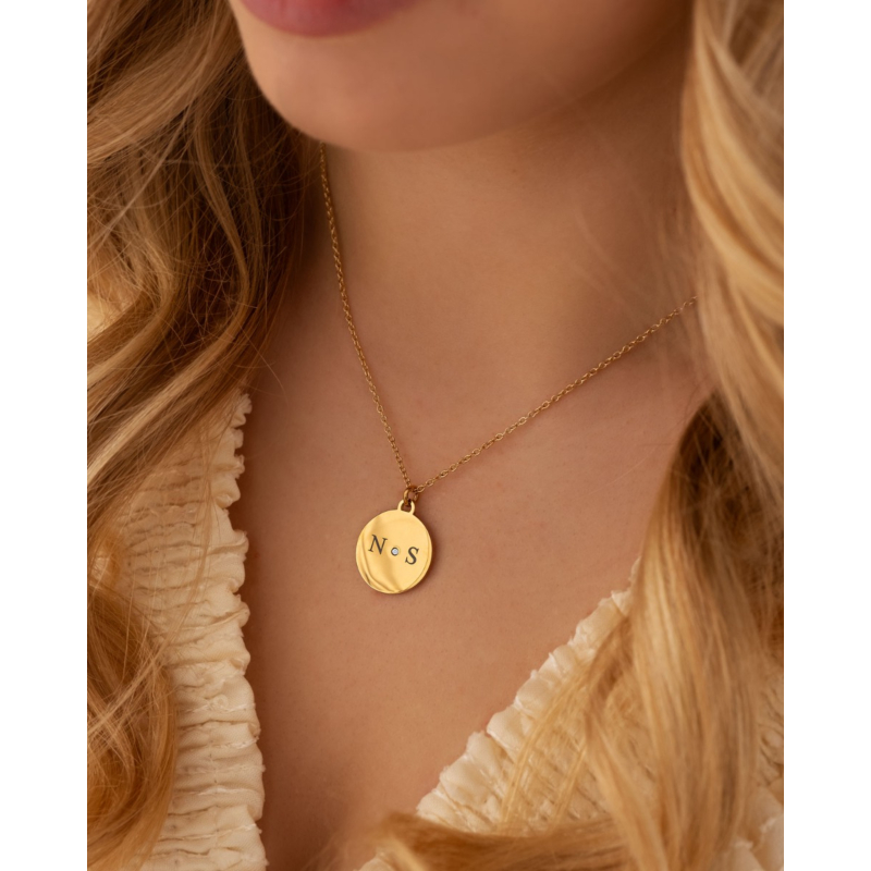 Ketting 2 initialen steentje kleur goud