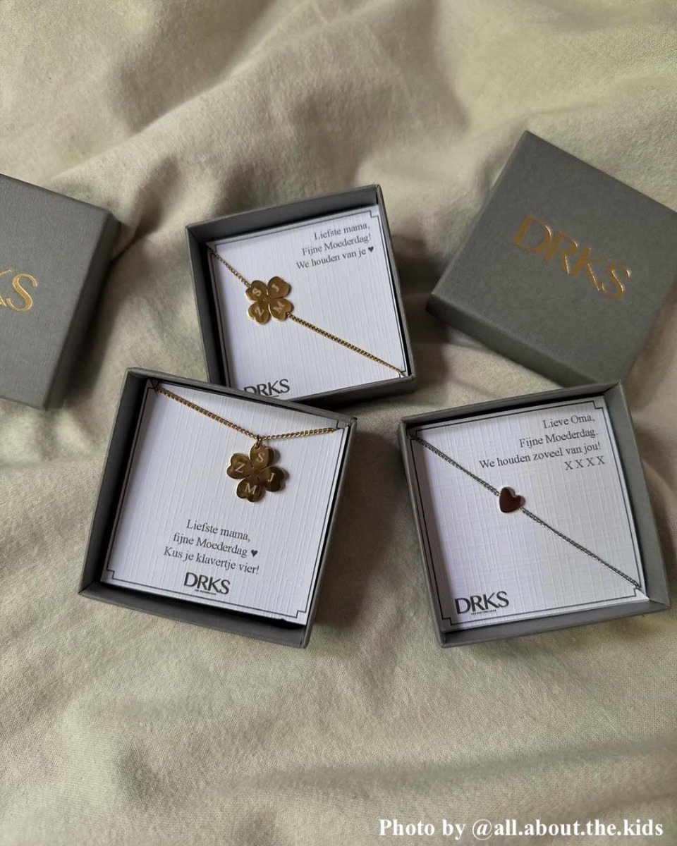 Klaver initialen ketting.