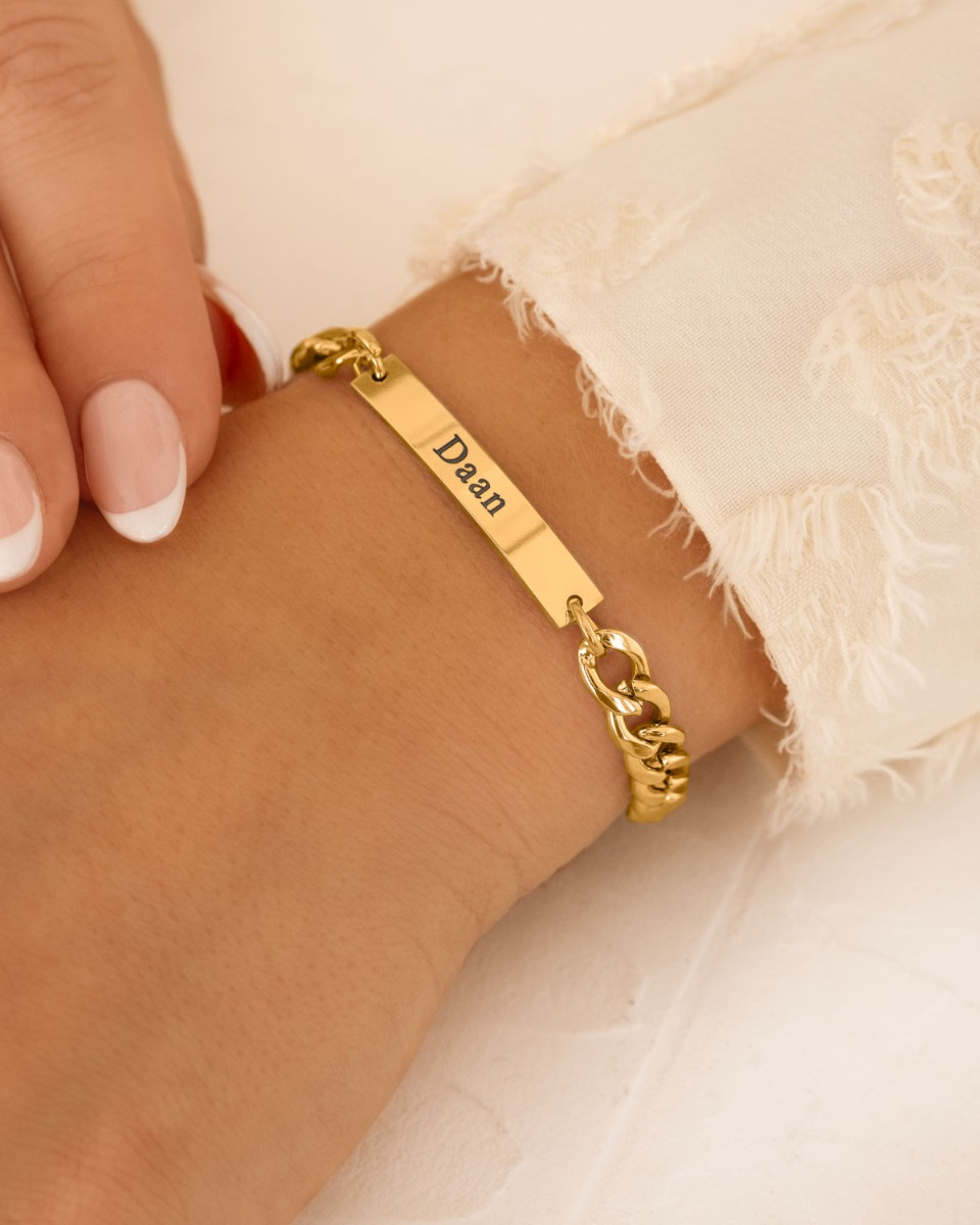 Gouden schakelarmband bar