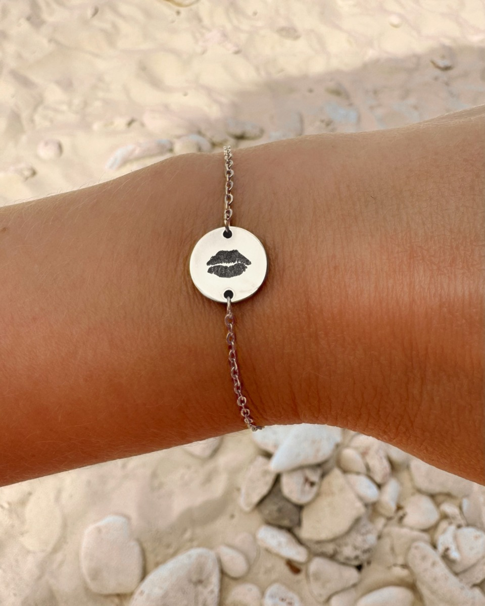 Zilveren kus afdruk armband