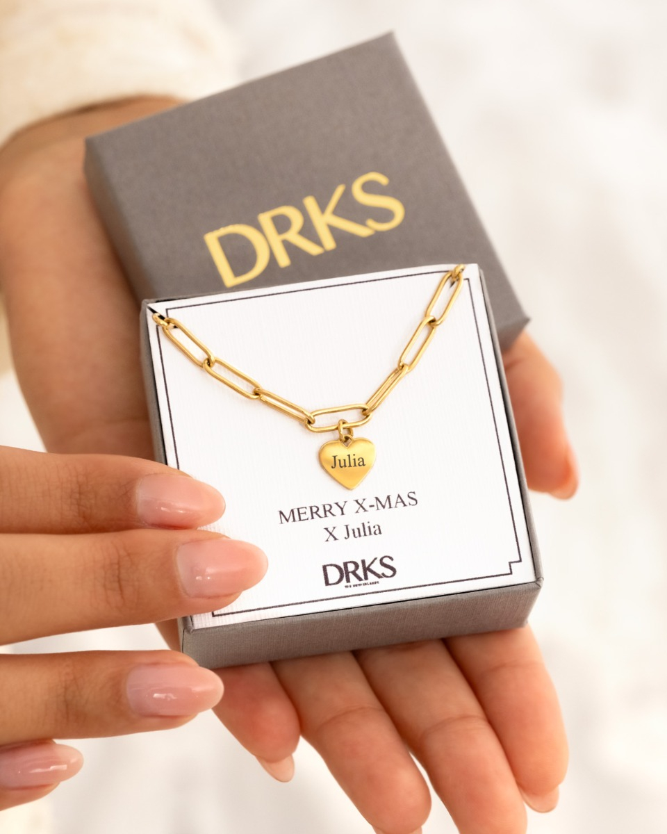 Ketting met graveerbaar hartje in sieradendoosje