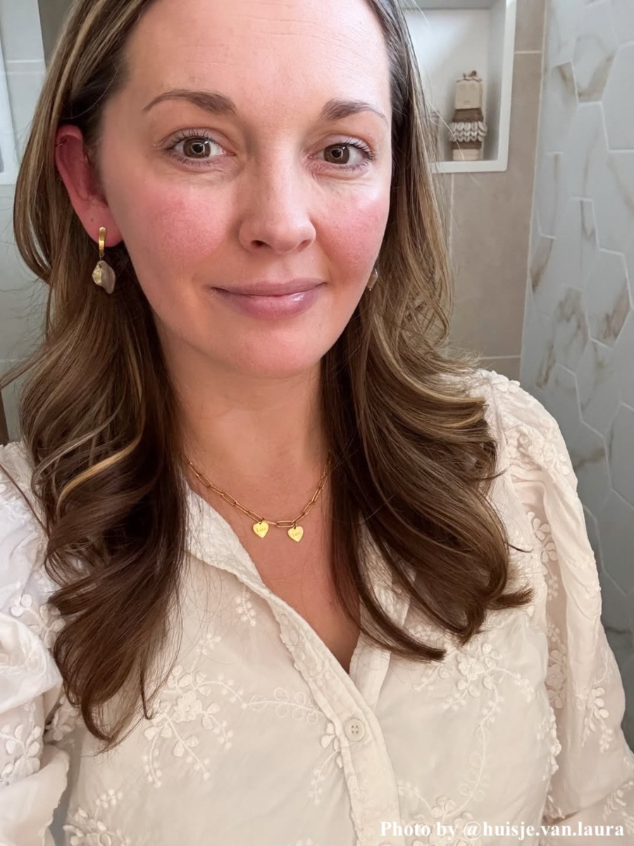 Hartjes ketting 2 hartjes gedragen door influencer