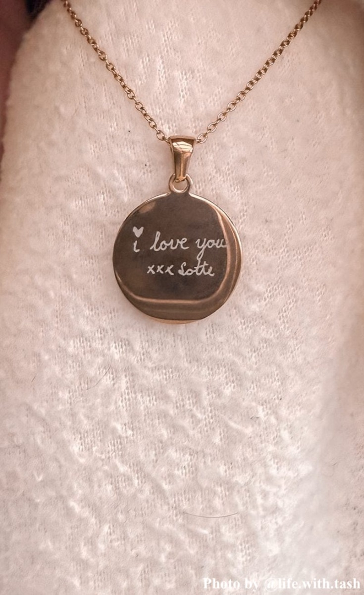 Influencer ketting met eigen tekst