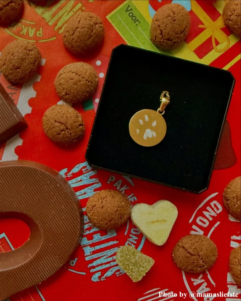 Influencer viert Sinterklaas met DRKS