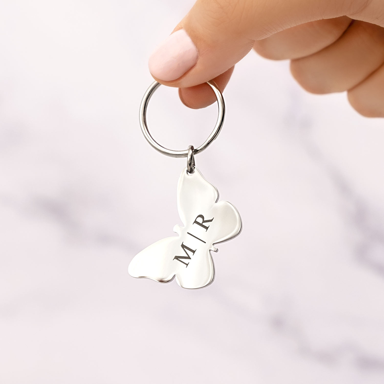 Zilveren vlinder sleutelhanger met initialen