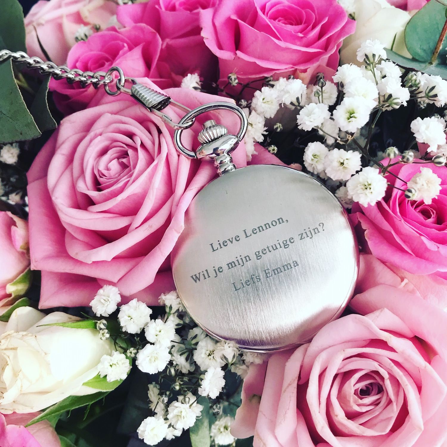 Pocket watch voor getuige met bloemen