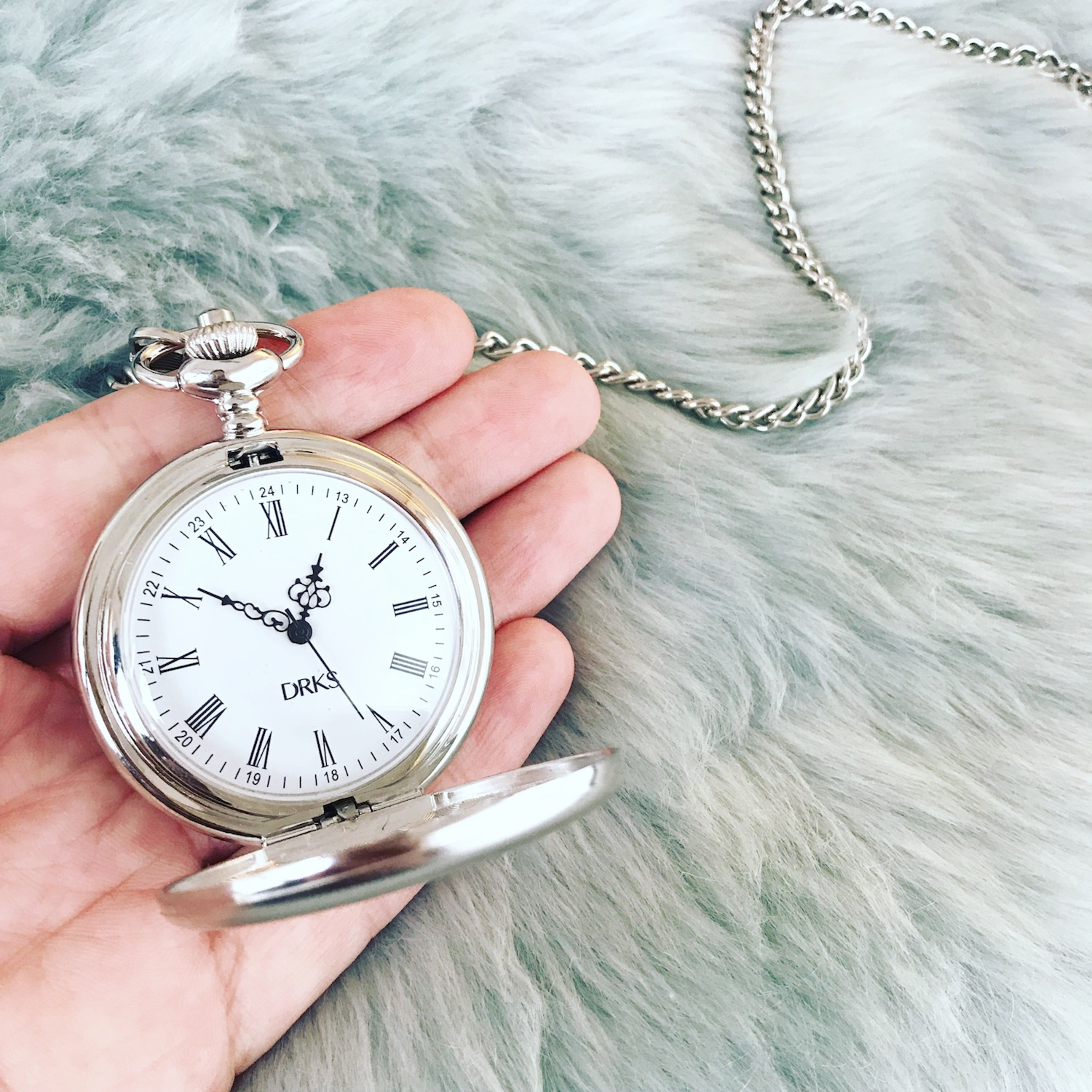 Zilveren pocket watch met gravering als origineel cadeau
