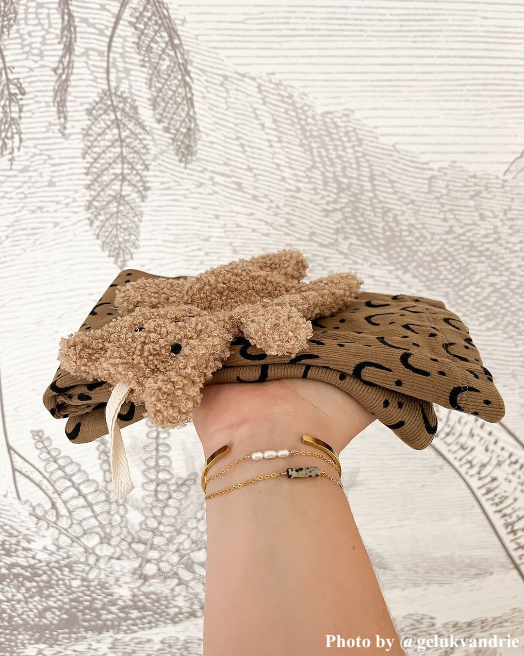Armband leopard steentje goud kleurig