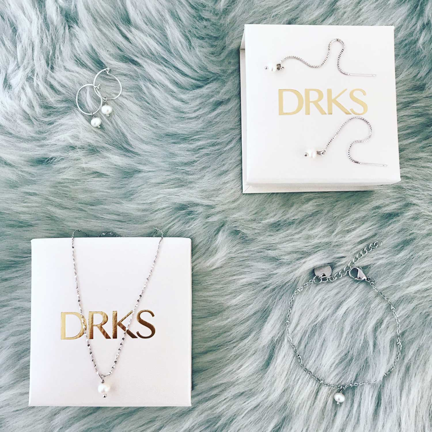 DRKS Fijne Armband met Pareltje Zilver