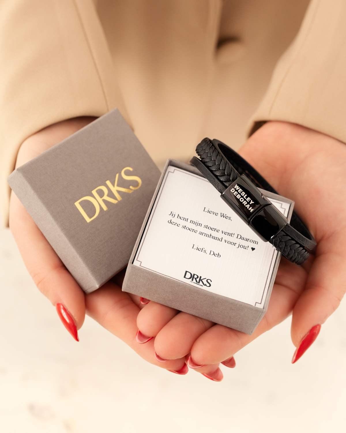 Heren armband als cadeau met persoonlijke tekst