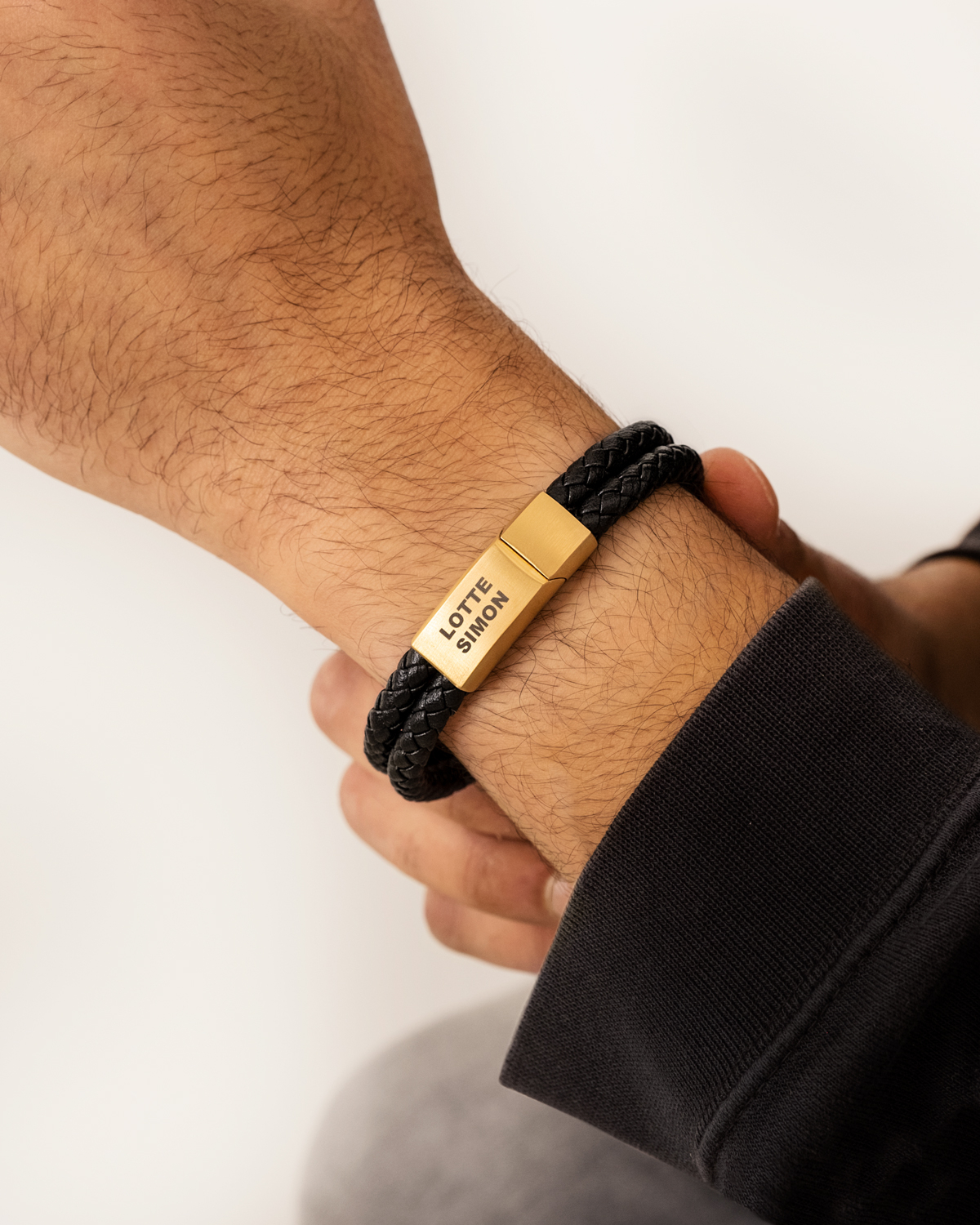 DRKS Dubbele leren heren armband graveren om pols van man
