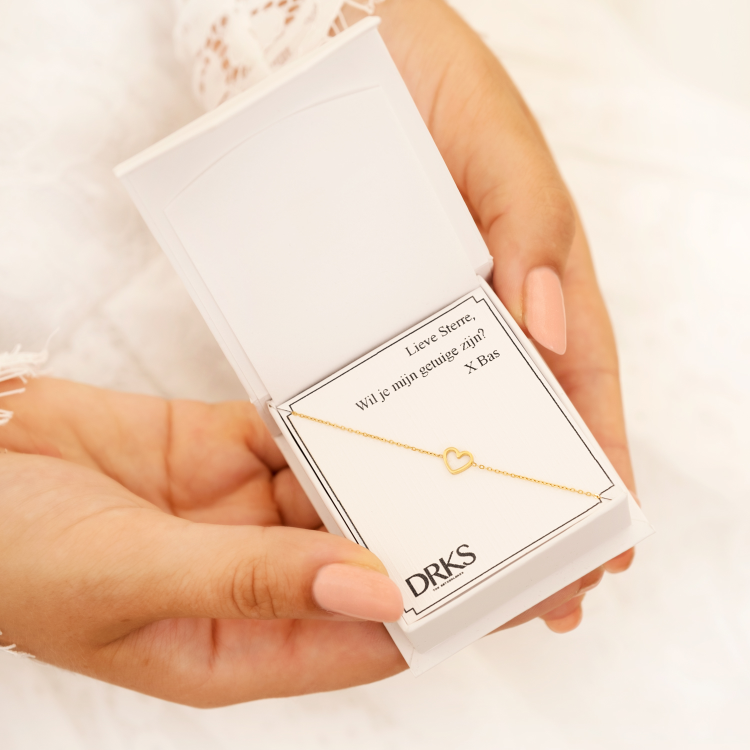 Minimal heart bracelet goldplated