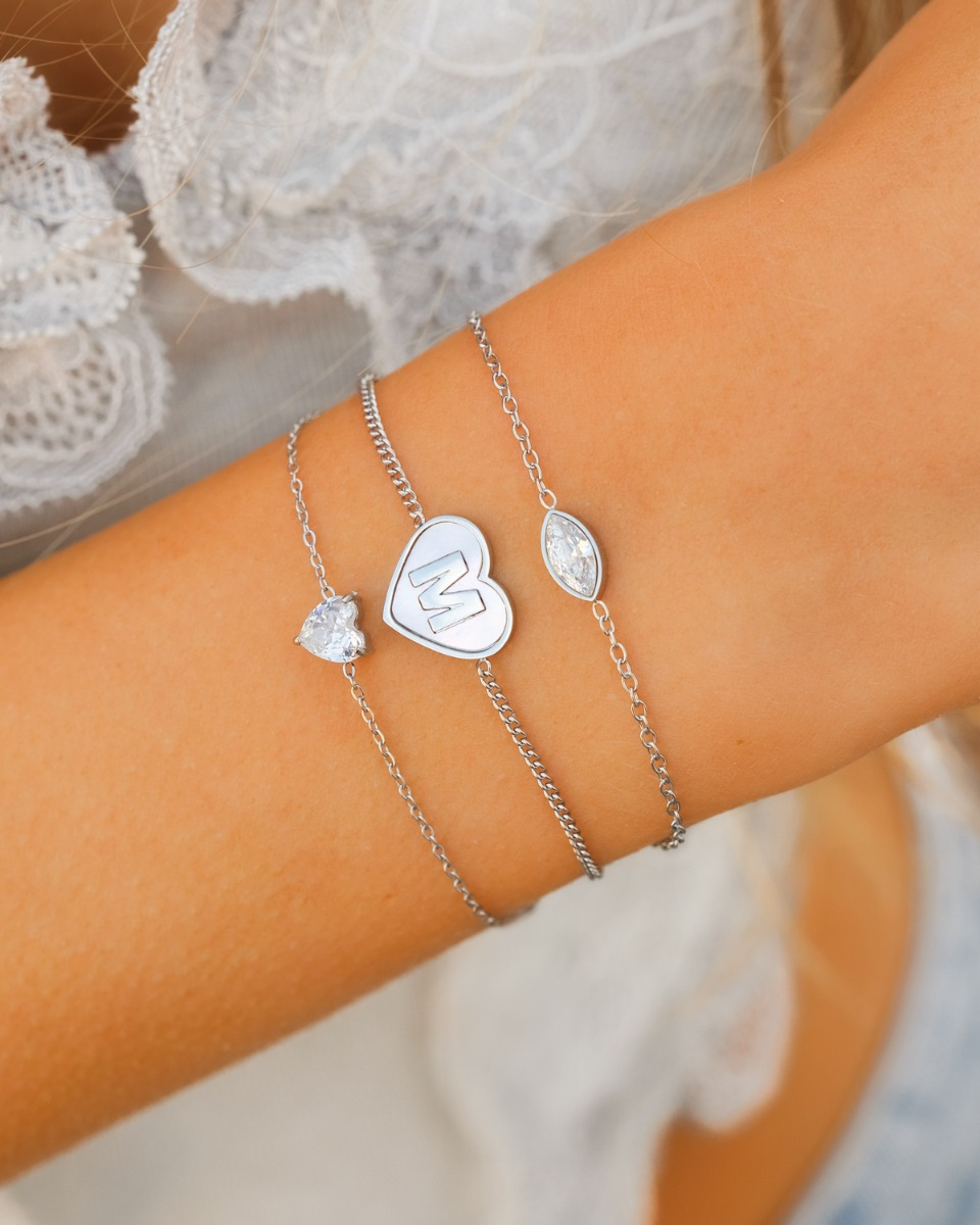 Zilveren armparty met steentjes
