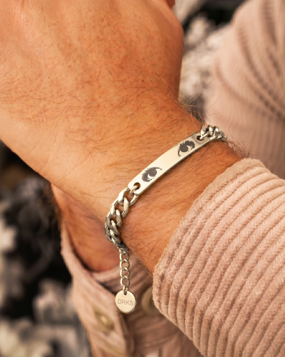 Graveerbare mannen armband met ogen zilver