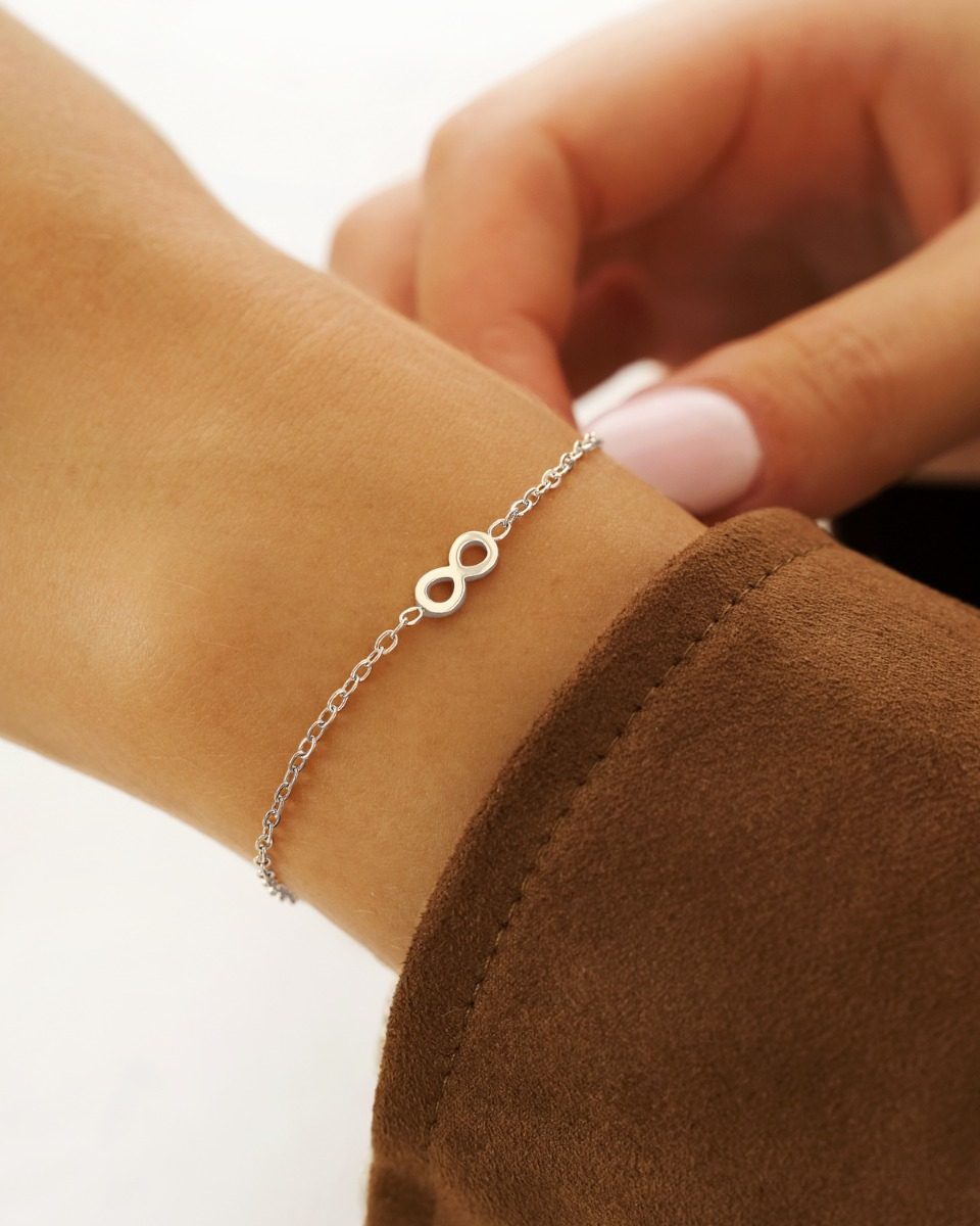 Zilveren armband mini infinity