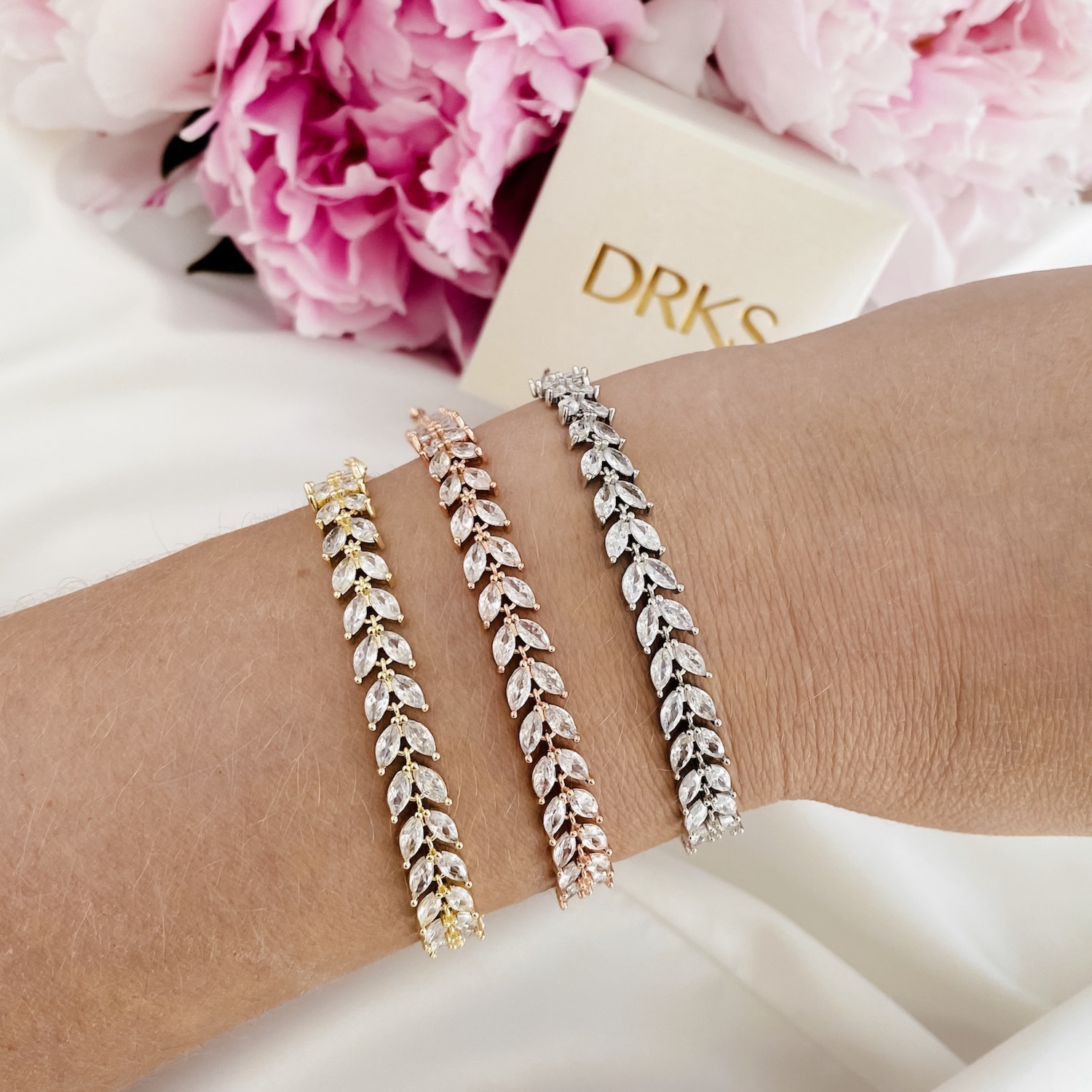 Mooie set met armbanden voor de bruid
