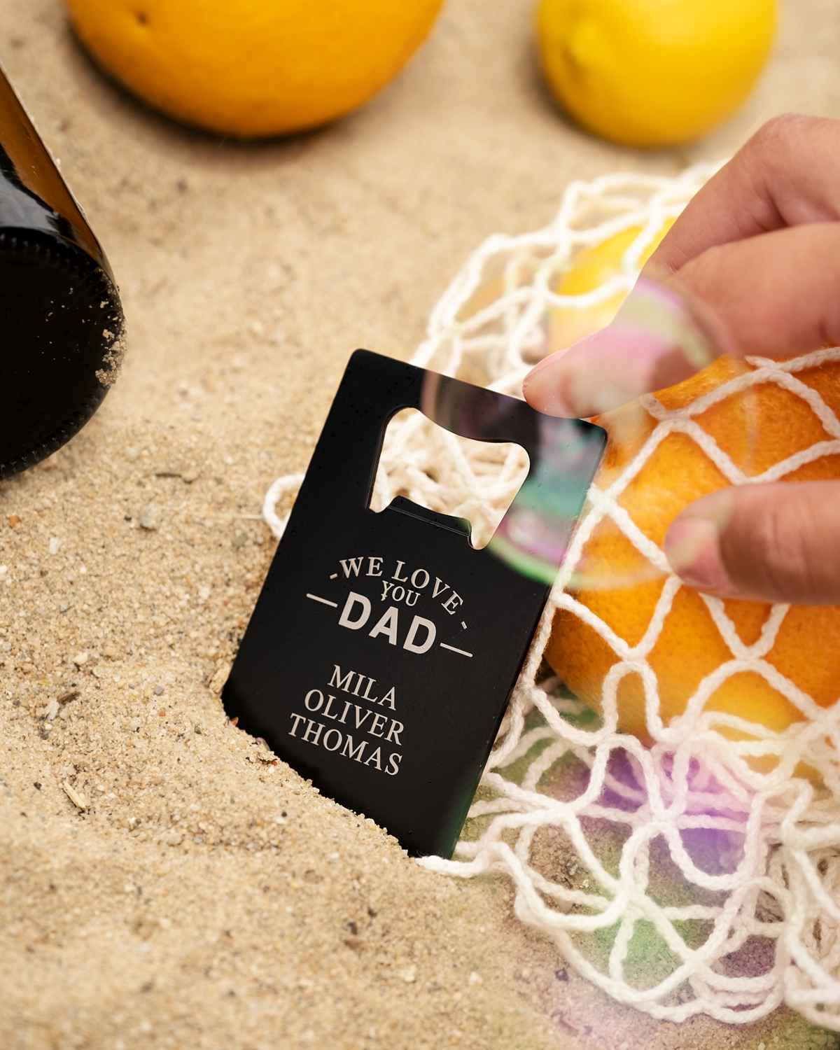Flesopener met namen zwart - We love you dad