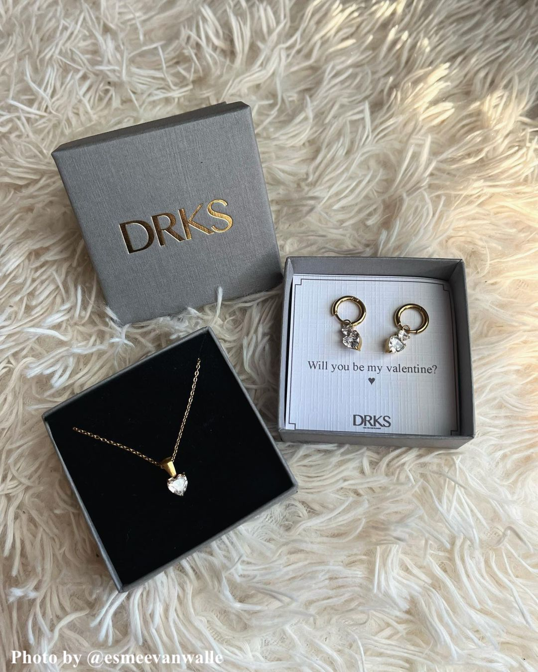 DRKS Influencer oorbellen diamantjes