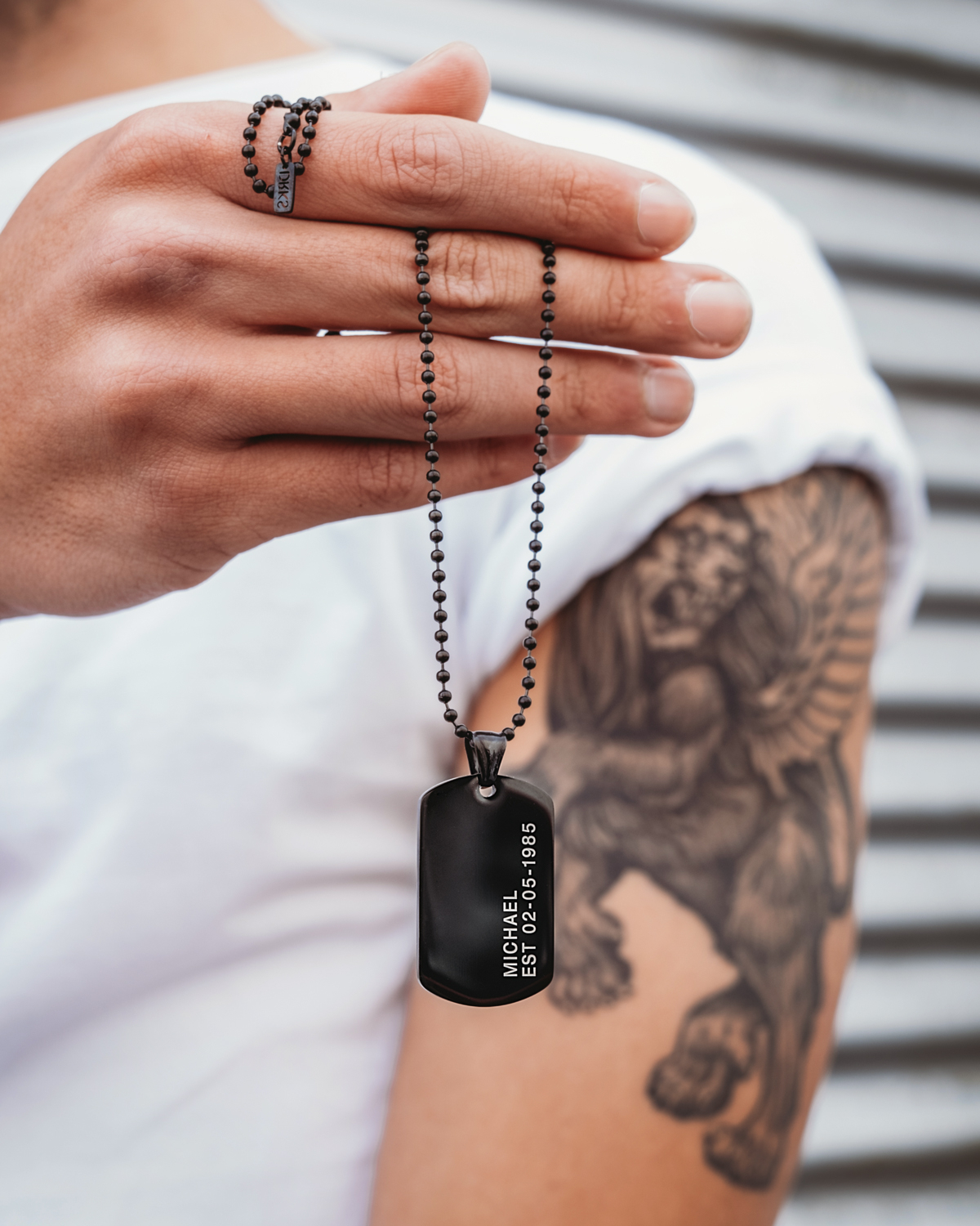 Graveerbare dog tag ketting zwart