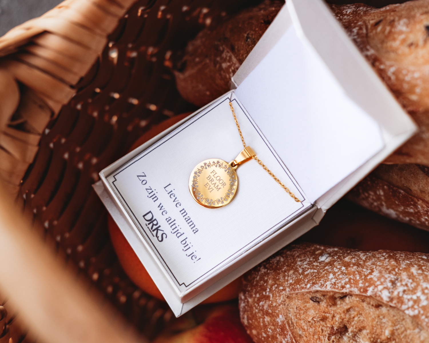 Familie ketting goud kleurig