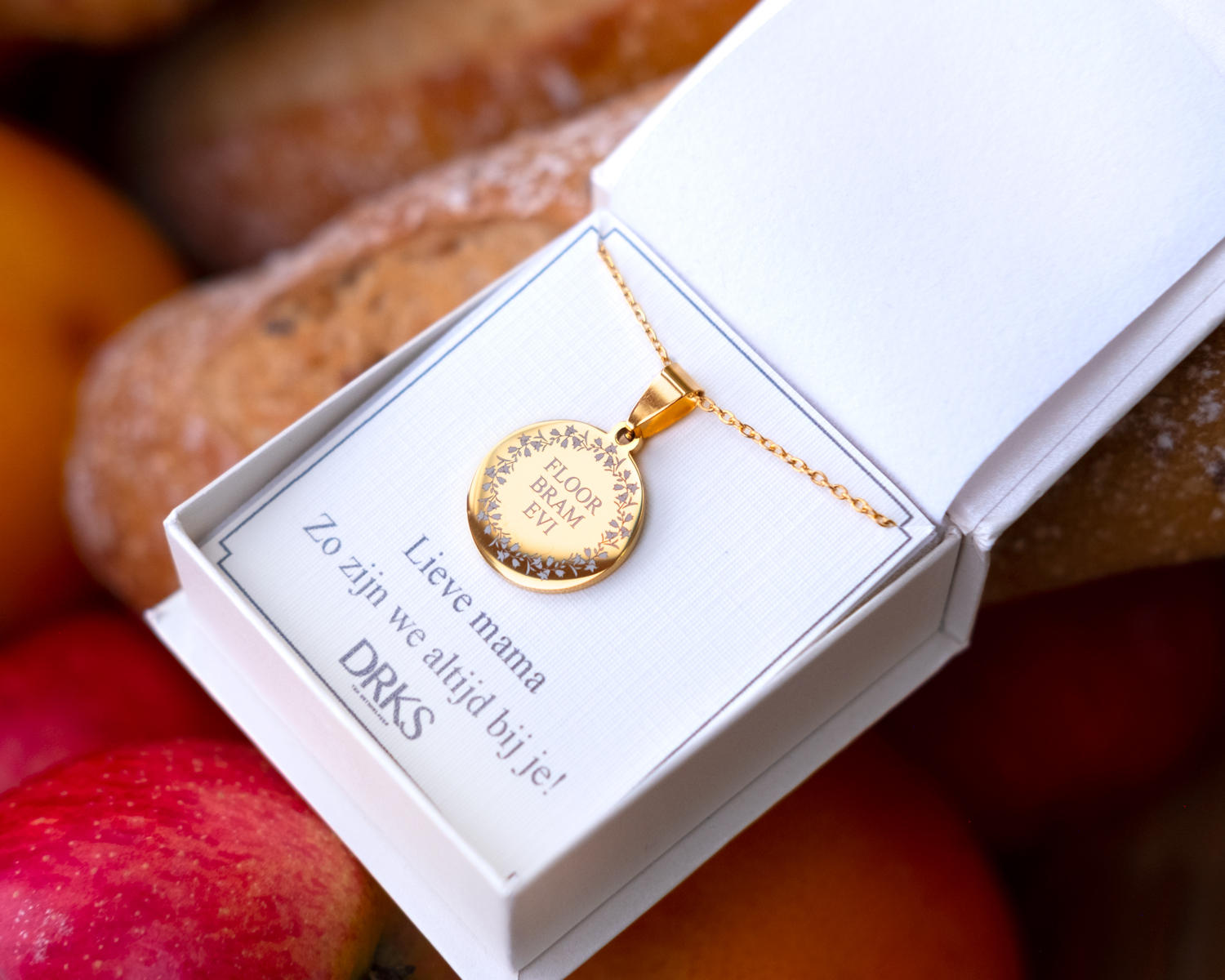Familie ketting goud kleurig