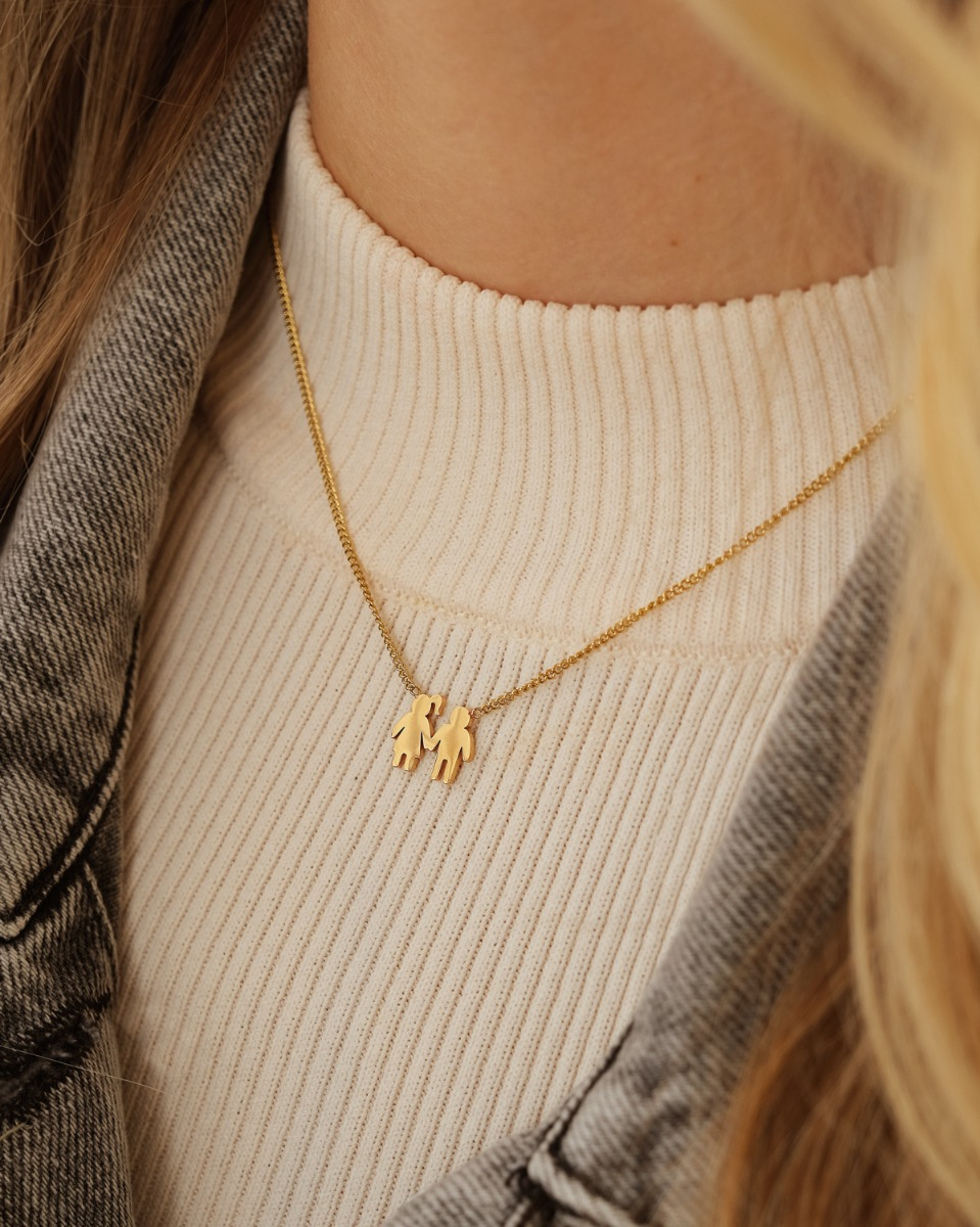 Gouden ketting man en vrouw