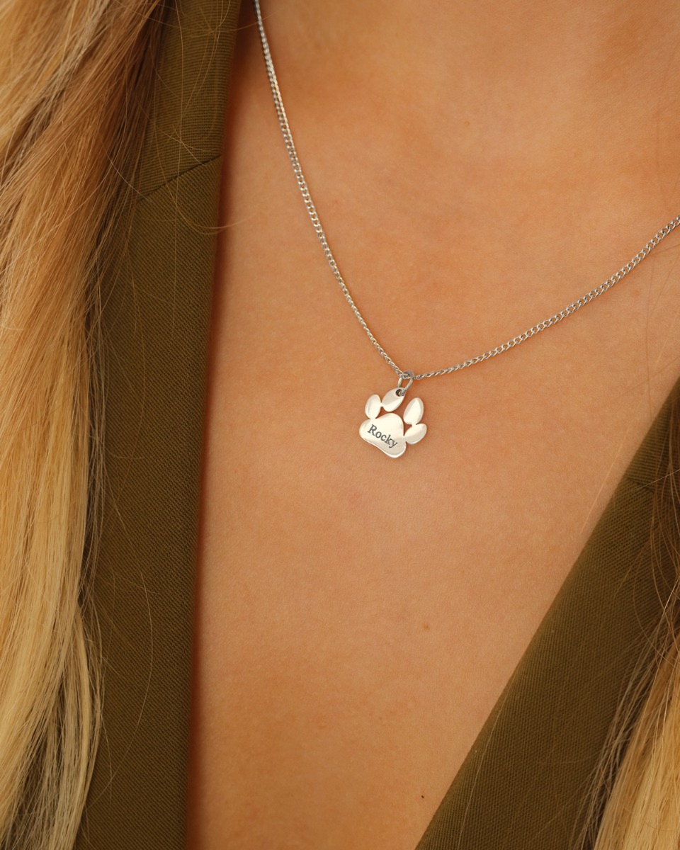 Graveerbare ketting hondenpoot zilver