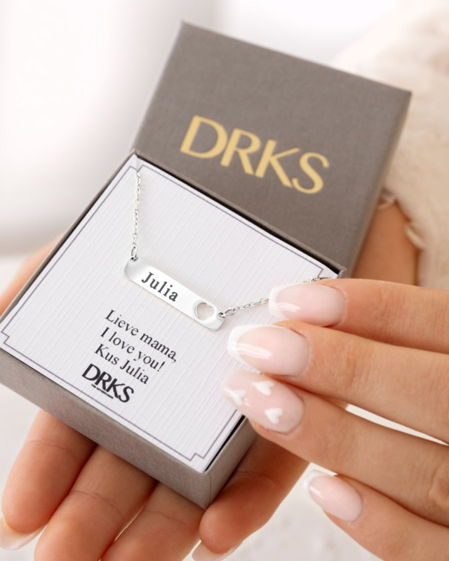 Zilveren ketting met hartje in sieradendoosje