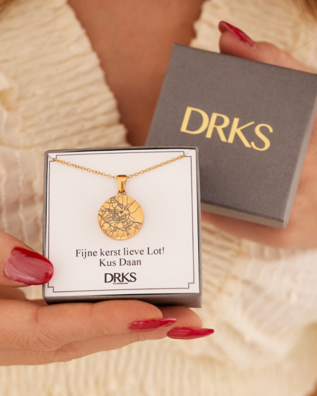 Gouden where we met ketting voor kerst
