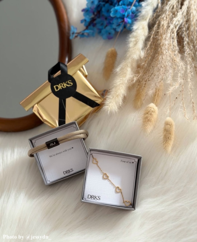 Beige herenarmband met initialen