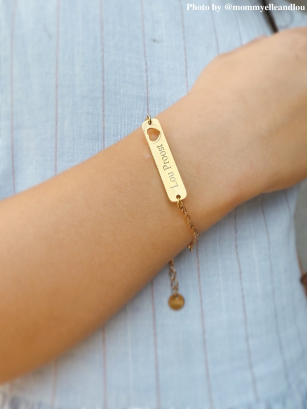 Influencer kinderpols met gegraveerde armband