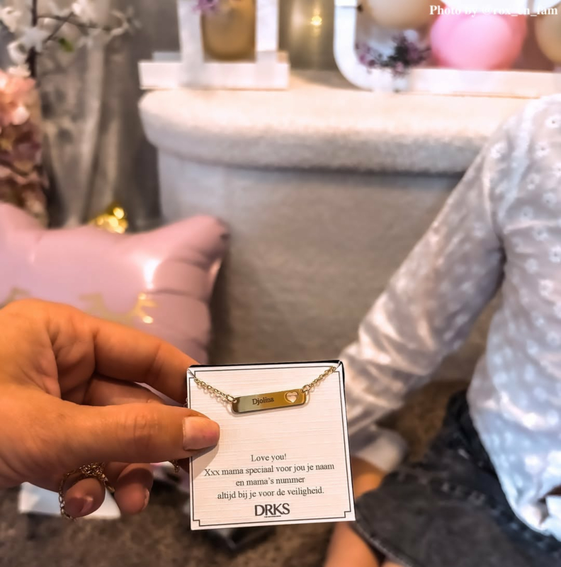 Graveerbare bar ketting met hartje 
