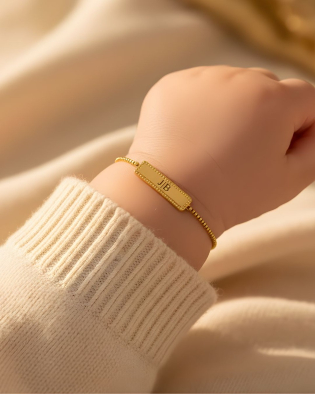 Goud armbandje baby
