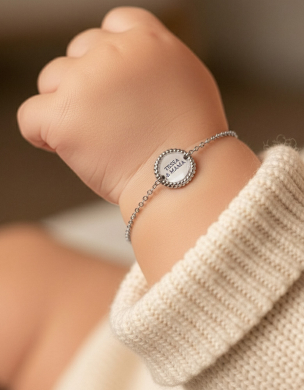 Zilver armbandje voor baby